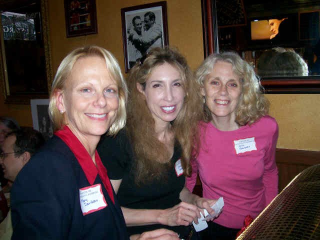 Raffle Organizers Mary Davidson, Jody Greenberg, Joan Giansante